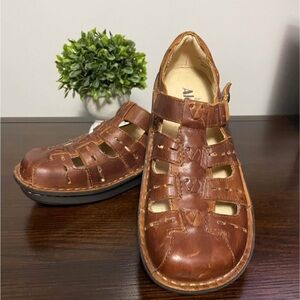 Women’s Brown Leather Fisherman Sandal - Comfortable Casual Shoe by Alegria